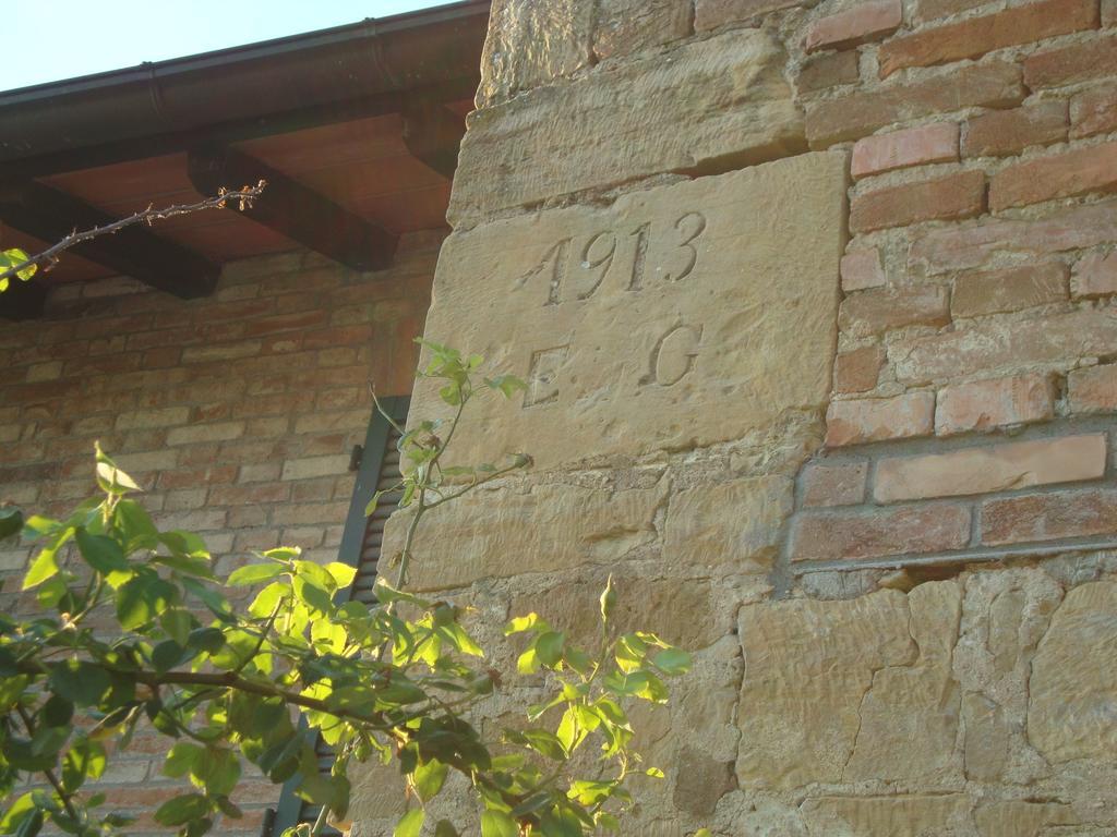 Casa Dell' Abbondanza Couette-café Vigoleno