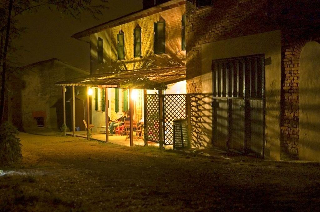Casa Dell' Abbondanza * Vigoleno